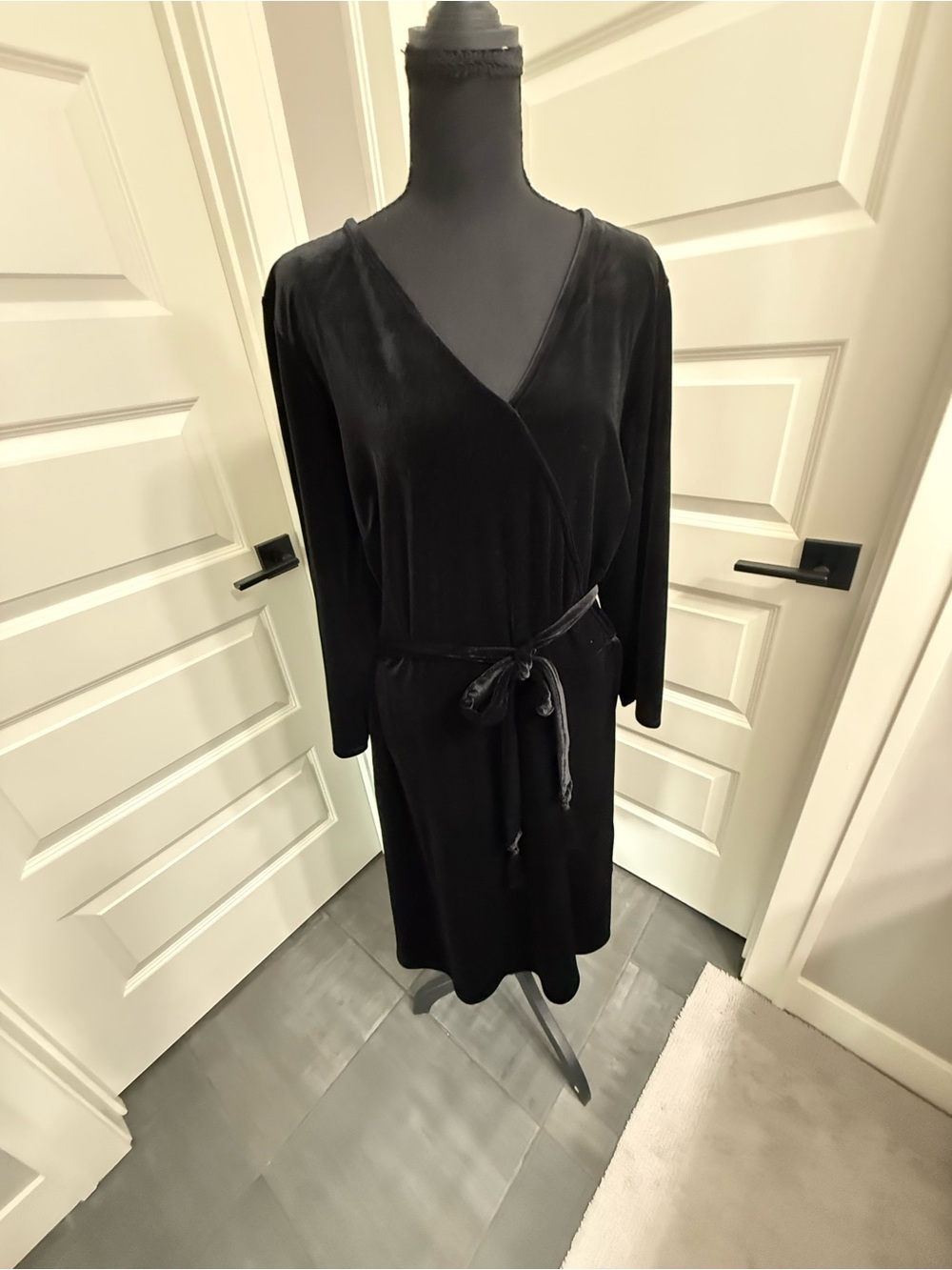 J. Jill Black Long-Sleeve Velvet Wrap Dress with Waist Tie NWT